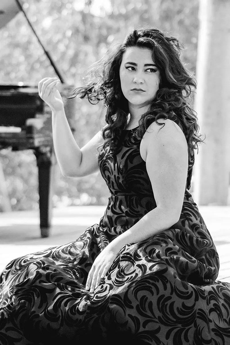 Susana Leiva | Black and white